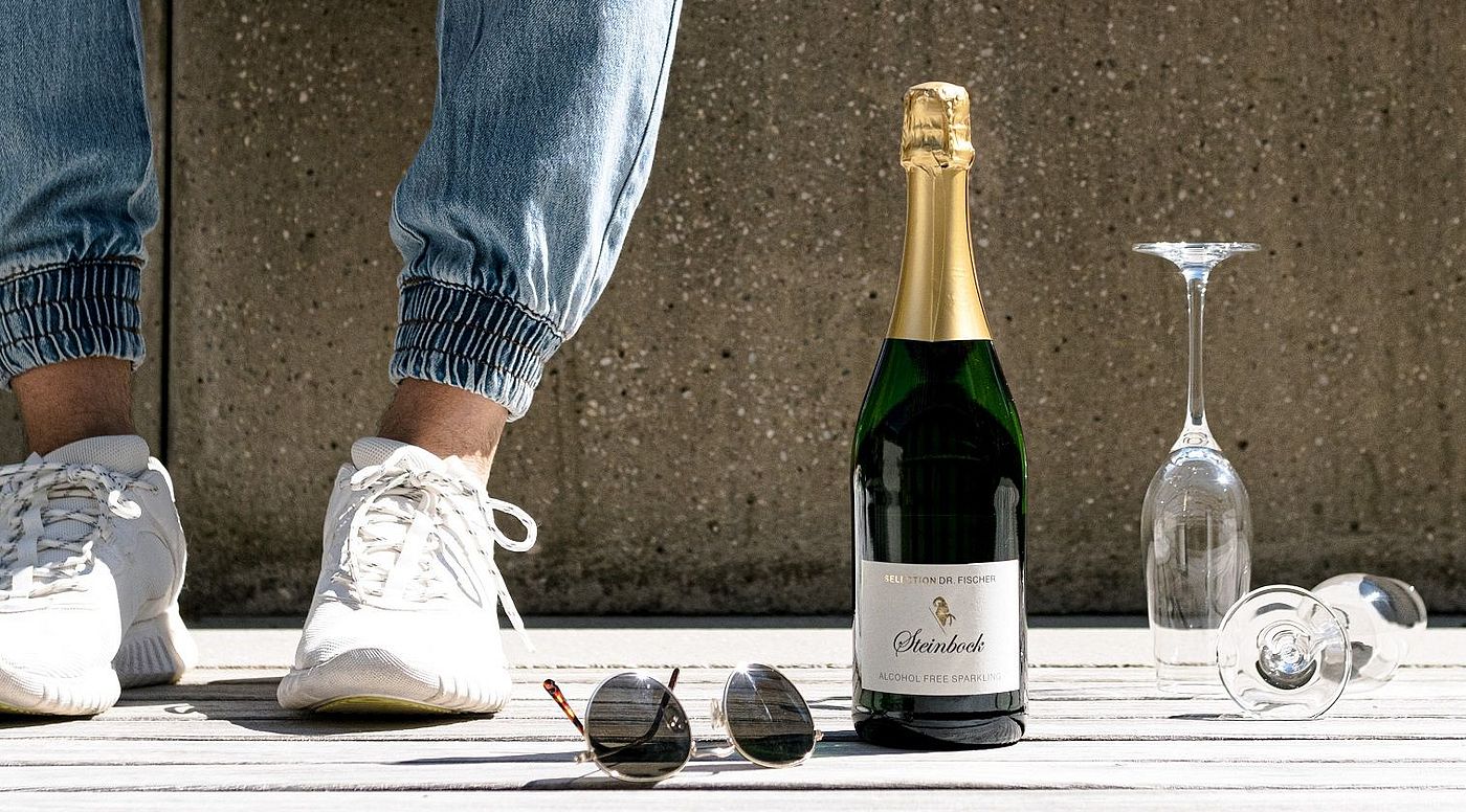 Steinbock Zero | non-alcoholic beverage | low-calorie | Riesling Steinbock Zero | non-alcoholic beverage | low-calorie | Riesling